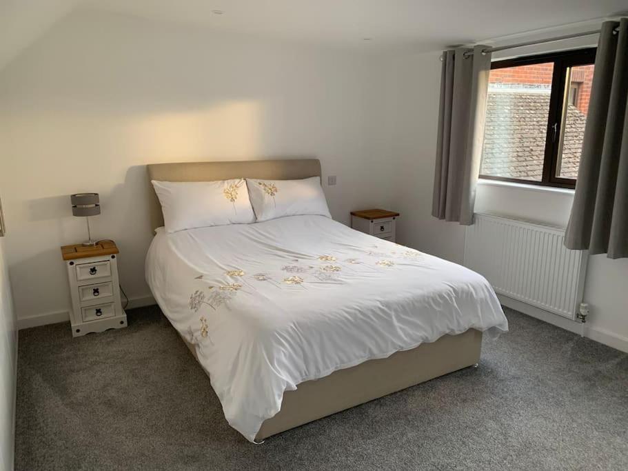 1 Bedroom Self Contained Separate Annexe In Exeter Ide 외부 사진
