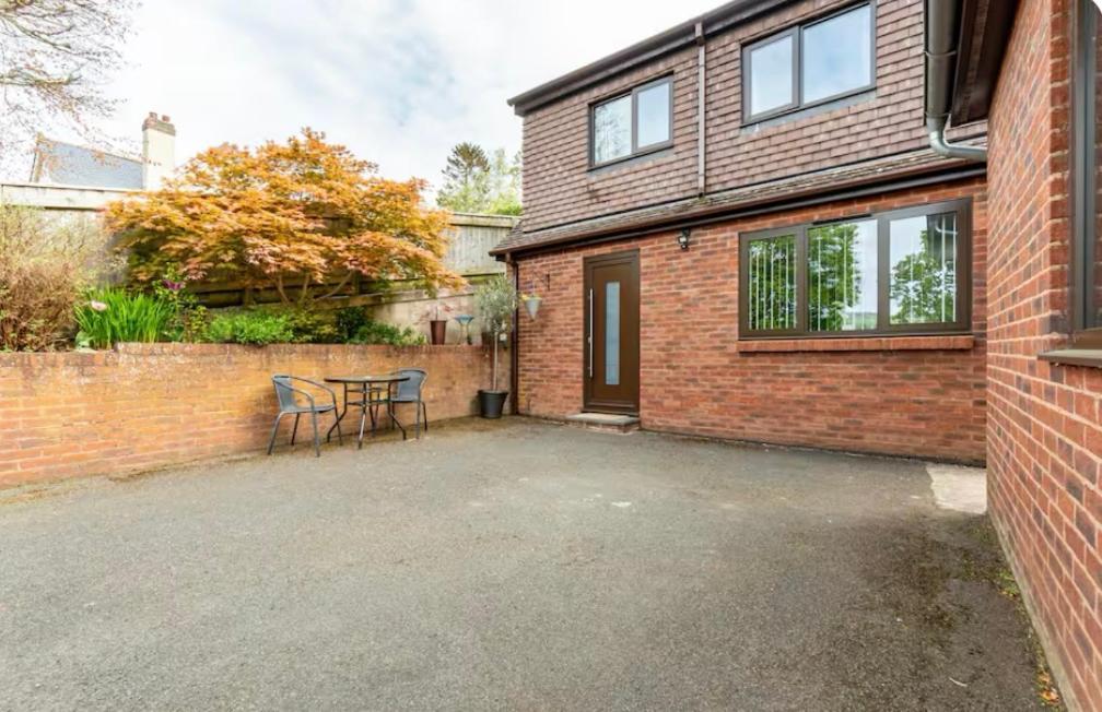 1 Bedroom Self Contained Separate Annexe In Exeter Ide 외부 사진