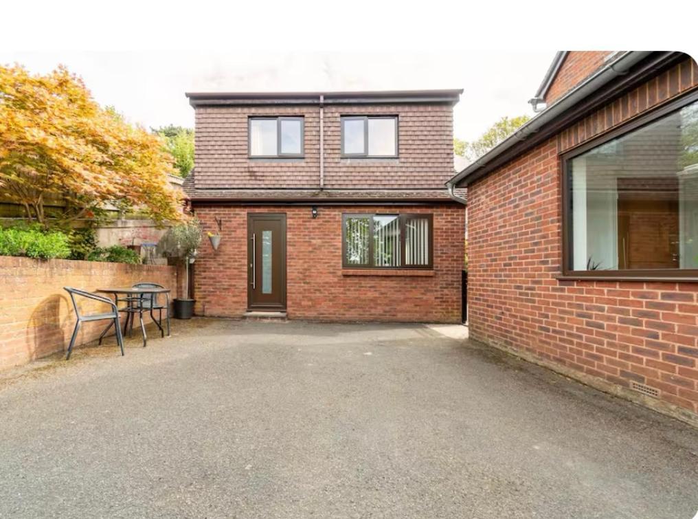 1 Bedroom Self Contained Separate Annexe In Exeter Ide 외부 사진